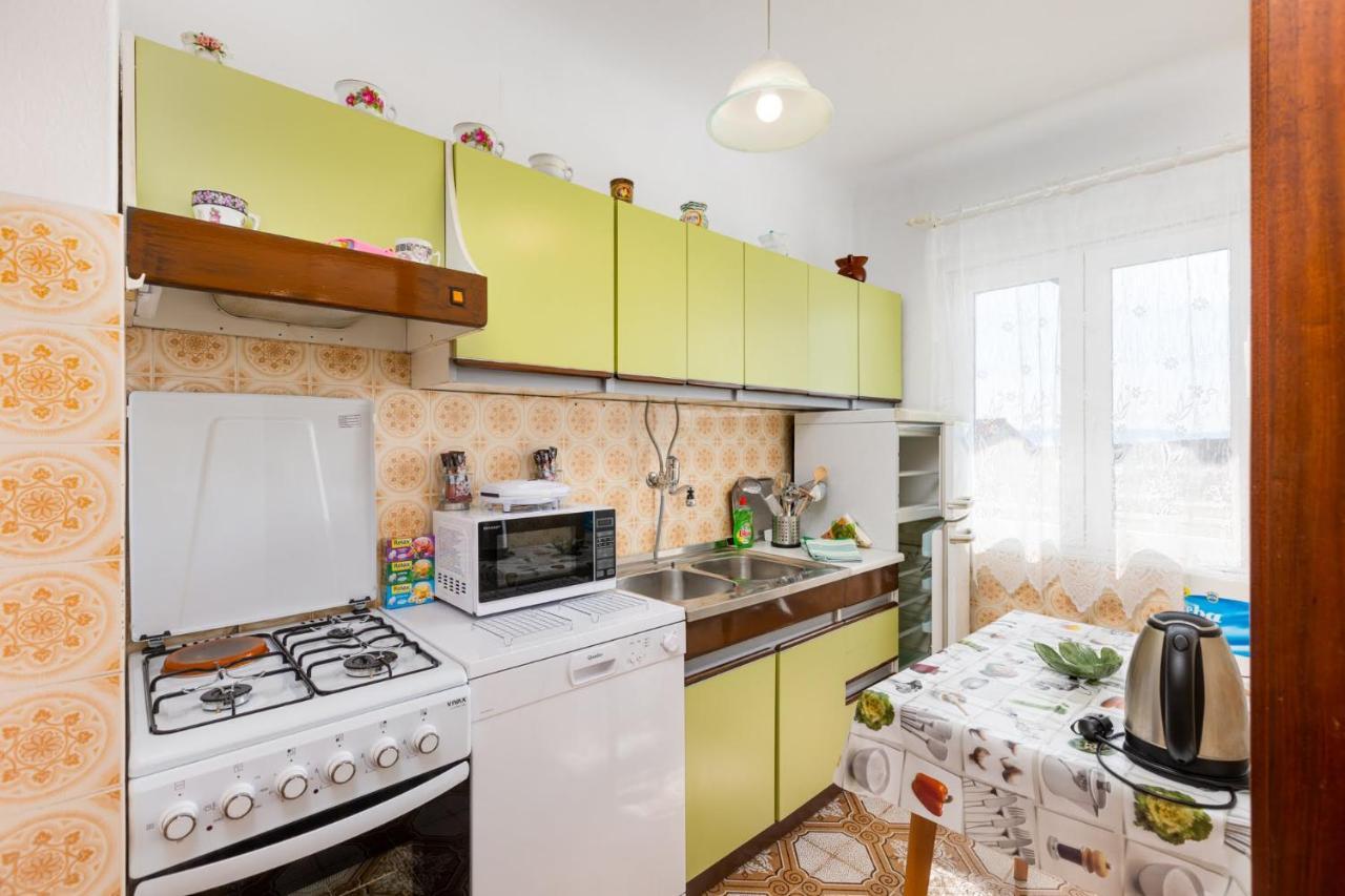 Apartman Tena Punat Exterior foto
